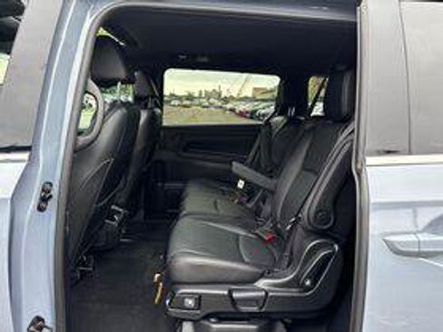 Used 2024 Honda Odyssey Sport image 15