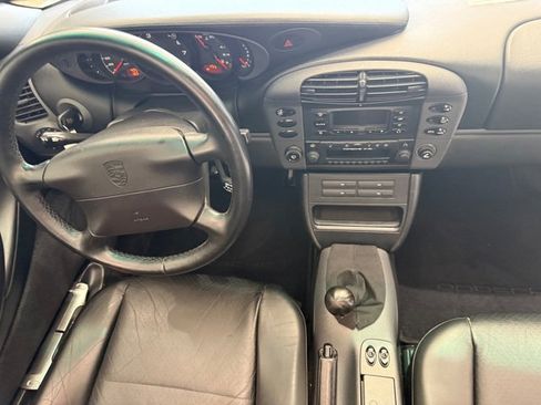 Used 1999 Porsche 911 Carrera 4 image 11