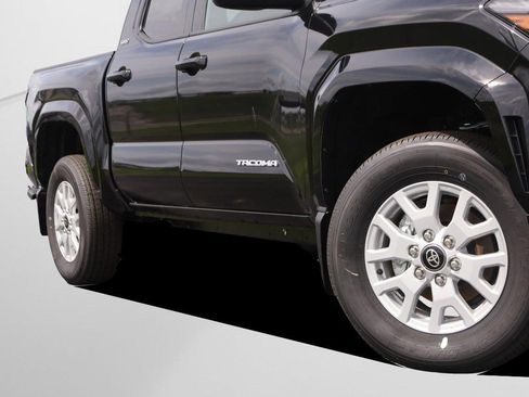 New 2026 Toyota Tacoma SR5 AWD/4WD image 3