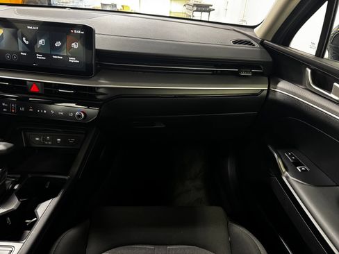 Used 2025 Kia K5 LXS FWD image 16
