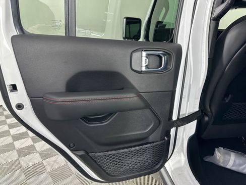 New 2026 Jeep Wrangler Unlimited Rubicon image 10