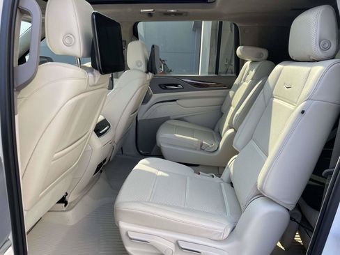 Certified 2024 Cadillac Escalade ESV Premium Luxury Platinum w/ LPO, Floor Liner Package AWD/4WD image 14