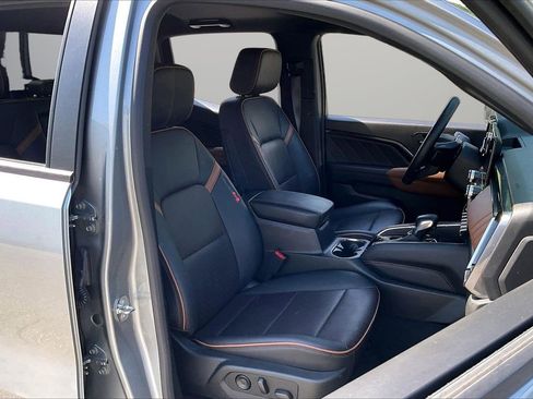 Used 2023 GMC Canyon AT4 w/ AT4 Premium Package AWD/4WD image 24