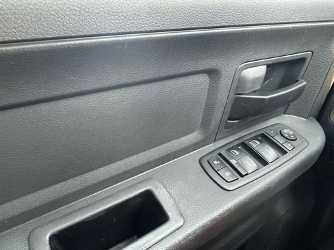 Used 2011 RAM 1500 ST w/ SXT Appearance Group AWD/4WD image 24