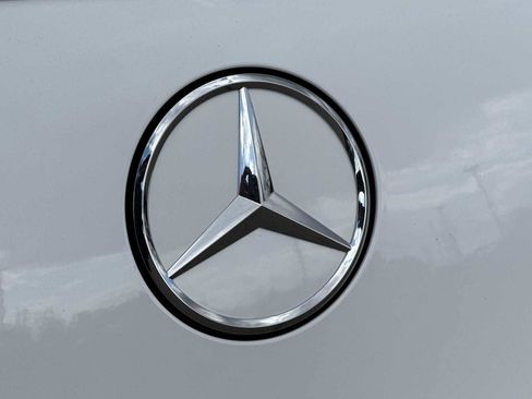 New 2026 Mercedes-Benz GLC 300 4MATIC image 10