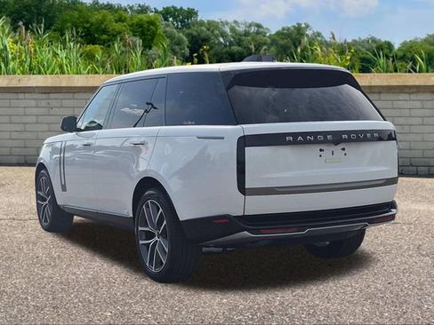 New 2026 Land Rover Range Rover Long Wheelbase SE AWD/4WD image 6