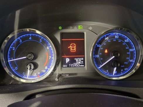 Used 2019 Toyota Corolla LE image 13