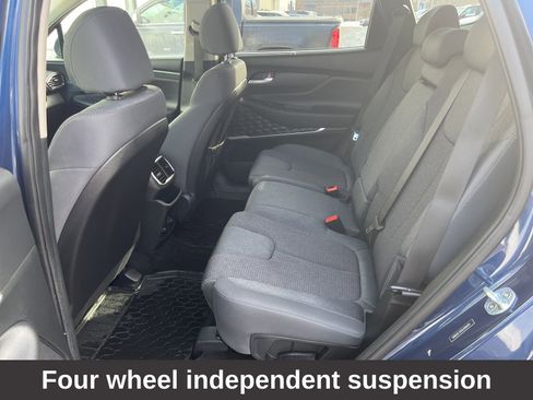 Used 2020 Hyundai Santa Fe SEL w/ Convenience Package image 17