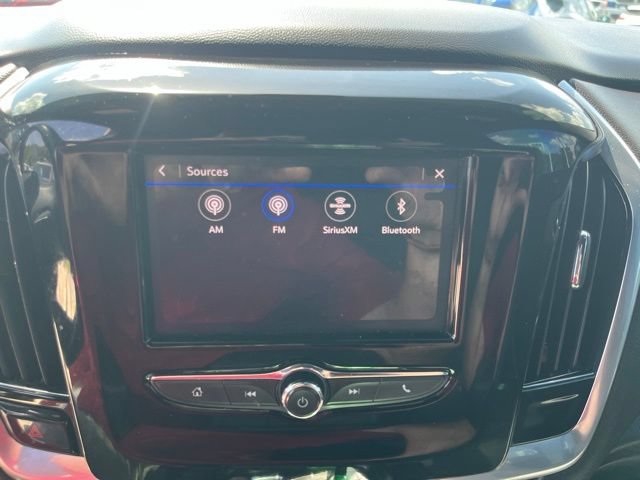 Used 2023 Chevrolet Traverse LT FWD image 24