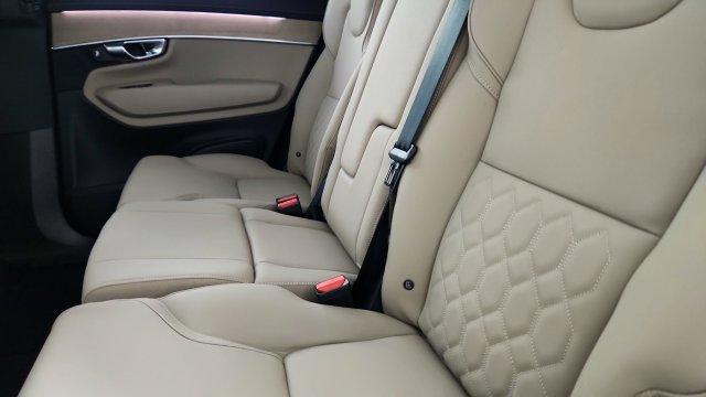 Used 2026 Volvo XC90 B6 Plus w/ Protection Package AWD/4WD image 29