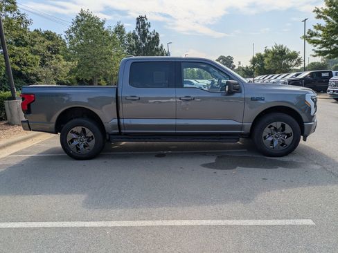 Certified 2025 Ford F150 Lightning Flash AWD/4WD image 3