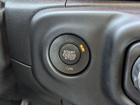 Used 2021 Jeep Wrangler Unlimited Rubicon image 30