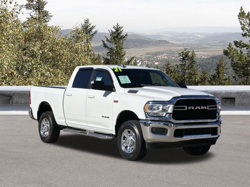 Used 2021 RAM 2500 Big Horn image 2