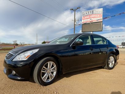 Used 2011 INFINITI G37 x w/ Premium Pkg