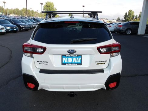Used 2022 Subaru Crosstrek 2.5i Sport w/ Moonroof Package AWD/4WD image 4