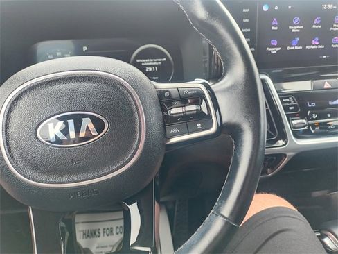 Used 2021 Kia Sorento SX Prestige image 22
