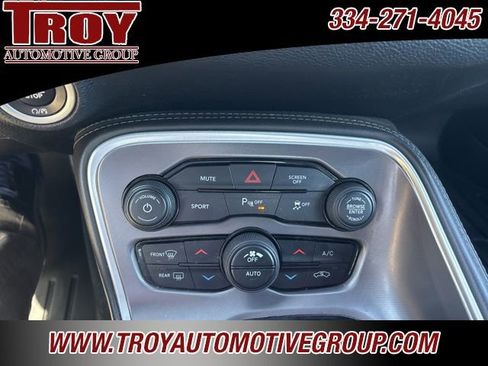 Used 2020 Dodge Challenger R/T image 37
