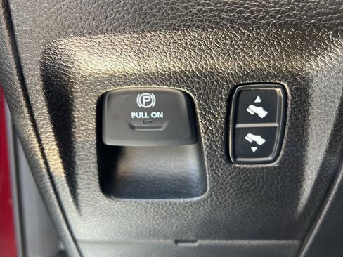 Used 2019 RAM 1500 Big Horn AWD/4WD image 24