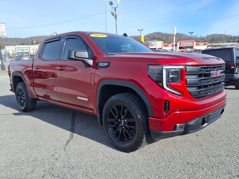 Used 2023 GMC Sierra 1500 Elevation w/ X31 Off-Road Package image 9