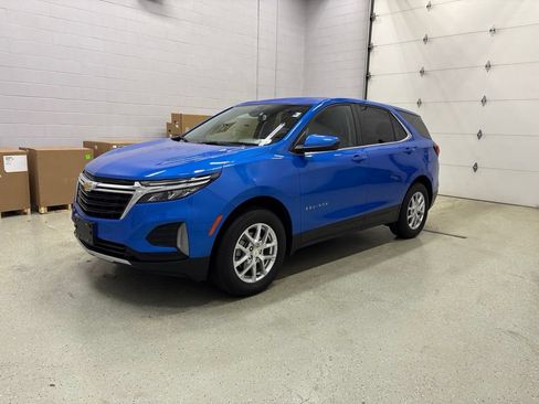 Used 2024 Chevrolet Equinox LT AWD/4WD image 8