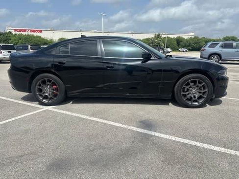 Used 2018 Dodge Charger GT AWD/4WD image 6