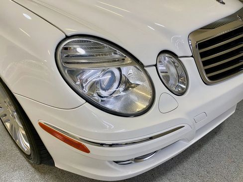 Used 2008 Mercedes-Benz E 350 Sedan image 18