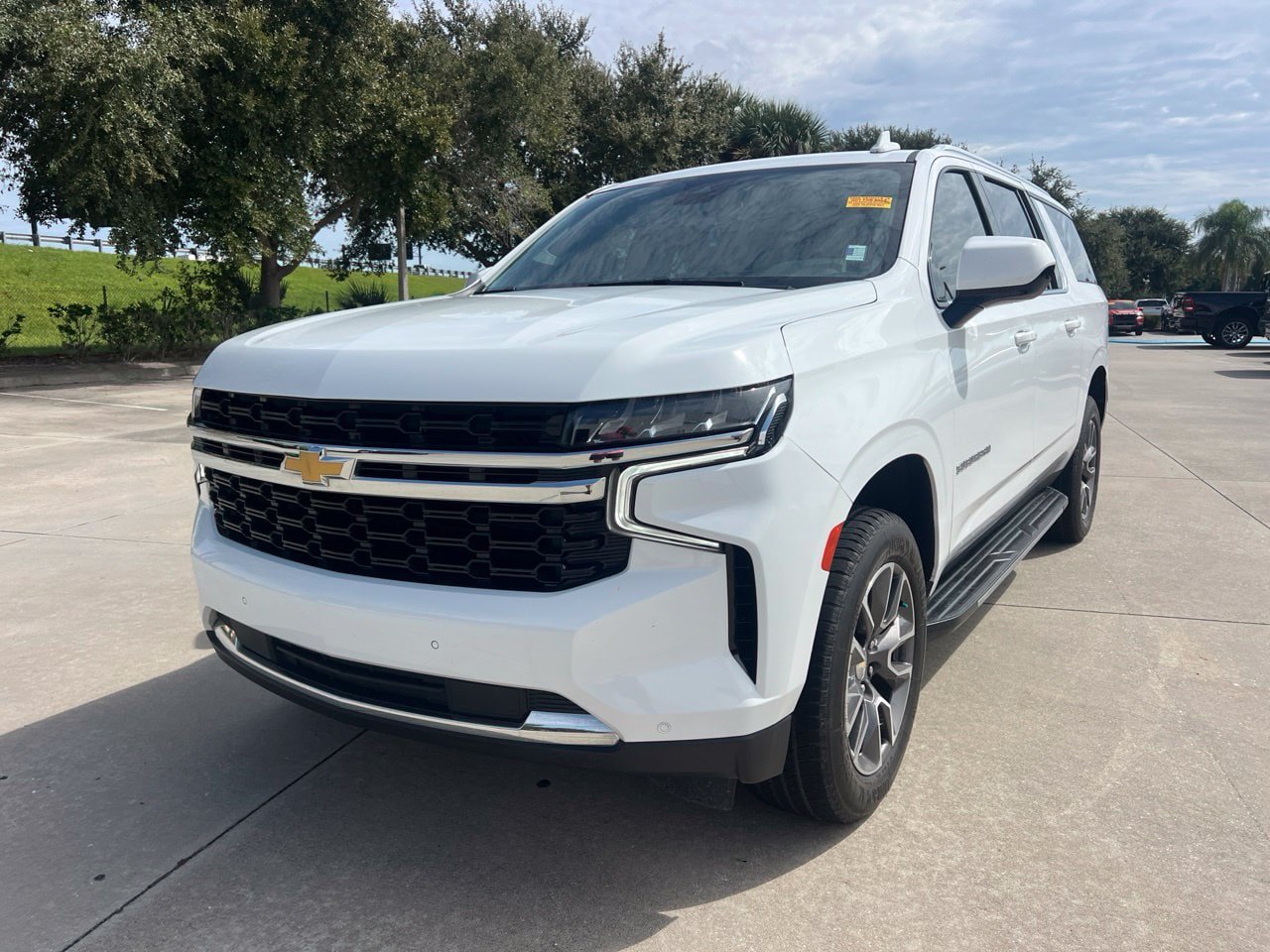 Certified 2023 Chevrolet Suburban LS w/ Driver Alert Package RWD image 1
