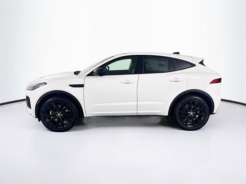 New 2024 Jaguar E-PACE R-Dynamic SE image 8