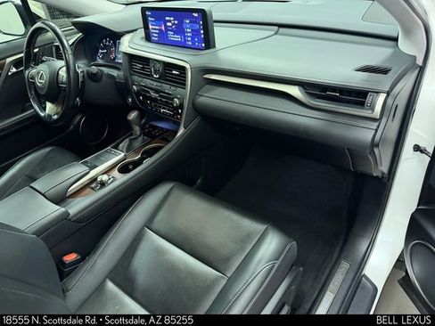 Used 2020 Lexus RX 350L Premium w/ Premium Package image 11