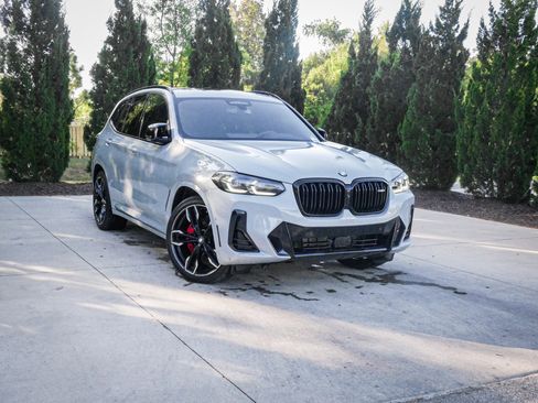 Used 2024 BMW X3 M40i image 2
