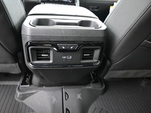 New 2026 GMC Sierra 3500 AT4 image 23