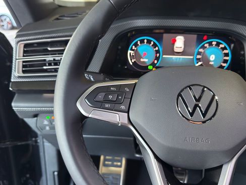 New 2026 Volkswagen Atlas Cross Sport SEL Premium R-Line AWD/4WD image 14