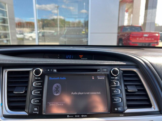 Used 2016 Toyota Highlander Limited AWD/4WD image 16