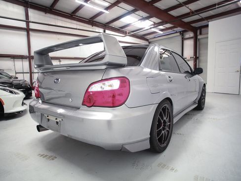 Used 2005 Subaru Impreza WRX STI image 6