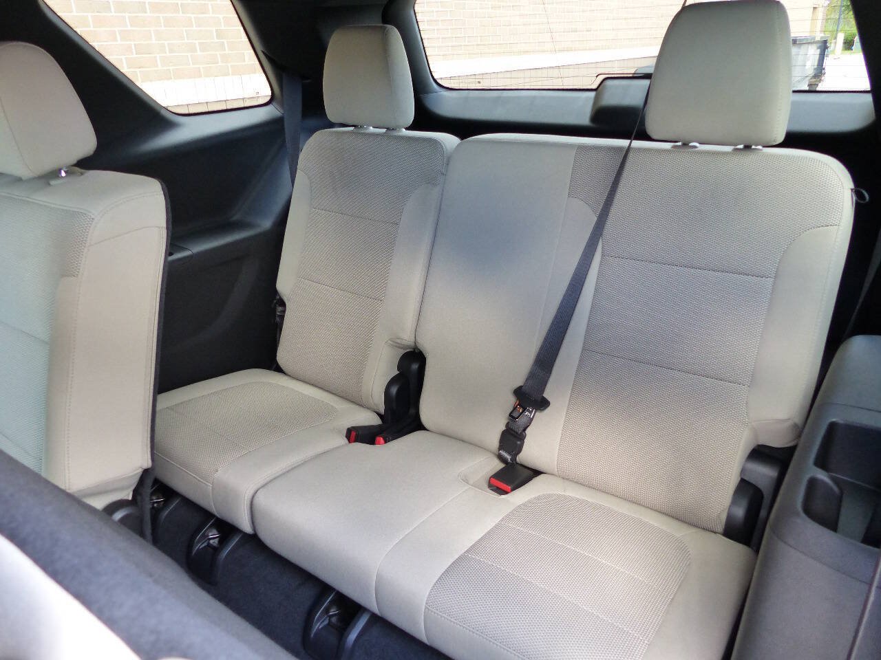 Used 2023 Chevrolet Traverse LS w/ Safety Package FWD image 36