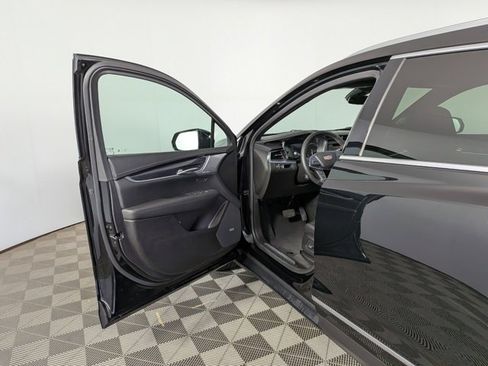 Certified 2023 Cadillac XT5 Premium Luxury w/ LPO, Floor Liner Package image 16