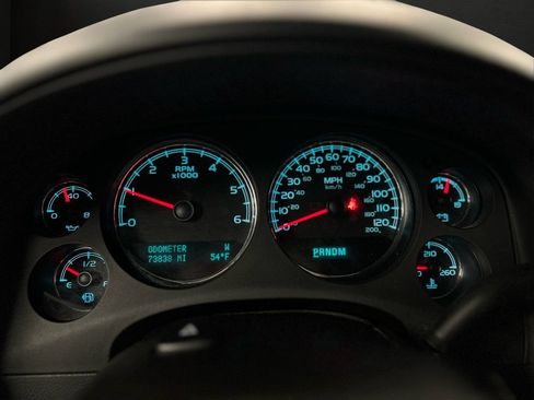 Used 2014 Chevrolet Tahoe LS AWD/4WD image 23