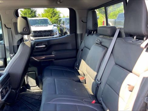Used 2020 Chevrolet Silverado 1500 LTZ w/ LTZ Premium Package AWD/4WD image 11