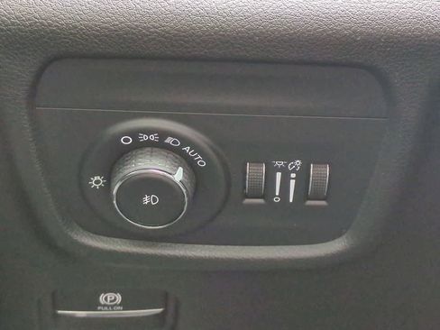 New 2026 Jeep Grand Cherokee L Limited AWD/4WD image 17