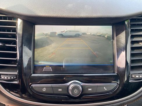 Used 2018 Chevrolet Trax LS FWD image 15