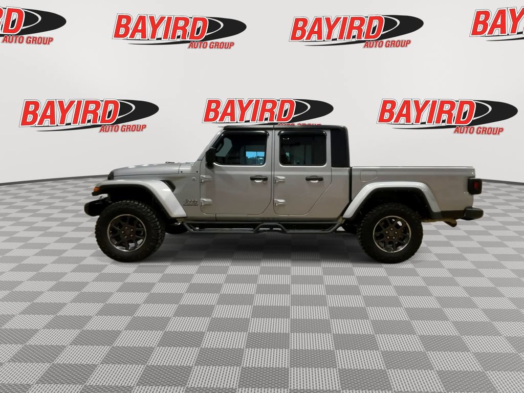 Used 2022 Jeep Gladiator Overland w/ Cold Weather Group AWD/4WD image 5