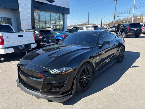 Used 2019 Ford Mustang GT Premium w/ GT Performance Package image 5