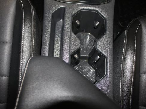 Used 2021 Volkswagen Jetta SEL image 32