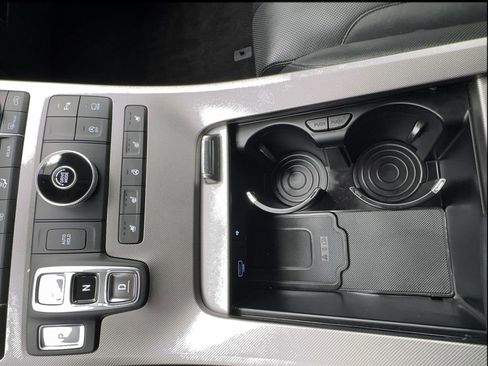 Used 2022 Hyundai Palisade Limited FWD image 48
