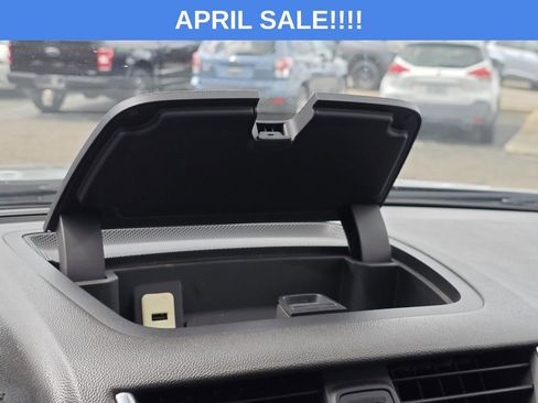 Used 2014 GMC Acadia SLT image 17