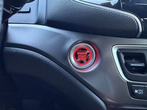 Used 2021 Honda Passport Sport image 25