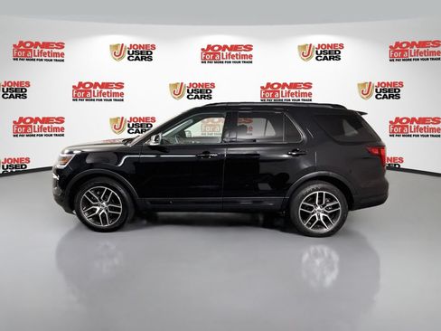 Used 2018 Ford Explorer Sport w/ Equipment Group 401A AWD/4WD image 12