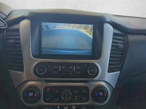 Used 2019 GMC Yukon SLE w/ SLE Value Package image 18