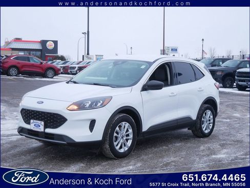 Used 2022 Ford Escape SE w/ Convenience Package image 1