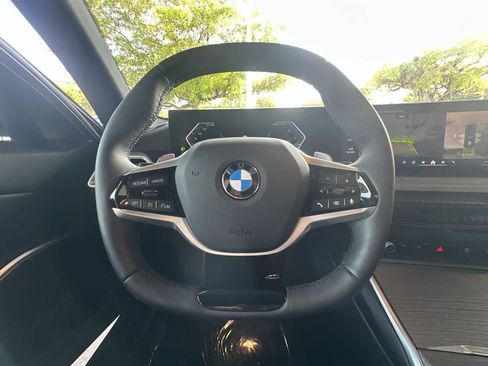 Used 2025 BMW 330i Sedan RWD image 15